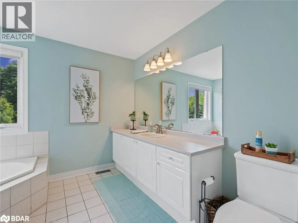 10 FOREST RIDGE Crescent