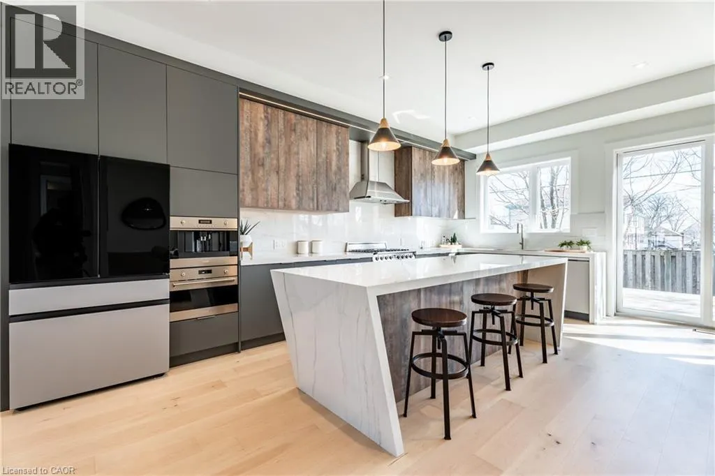 25 SHADYSIDE Avenue Unit# A, #A