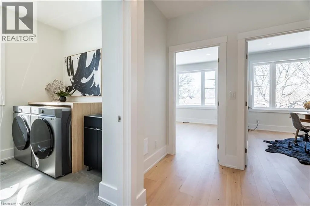 25 SHADYSIDE Avenue Unit# A, #A