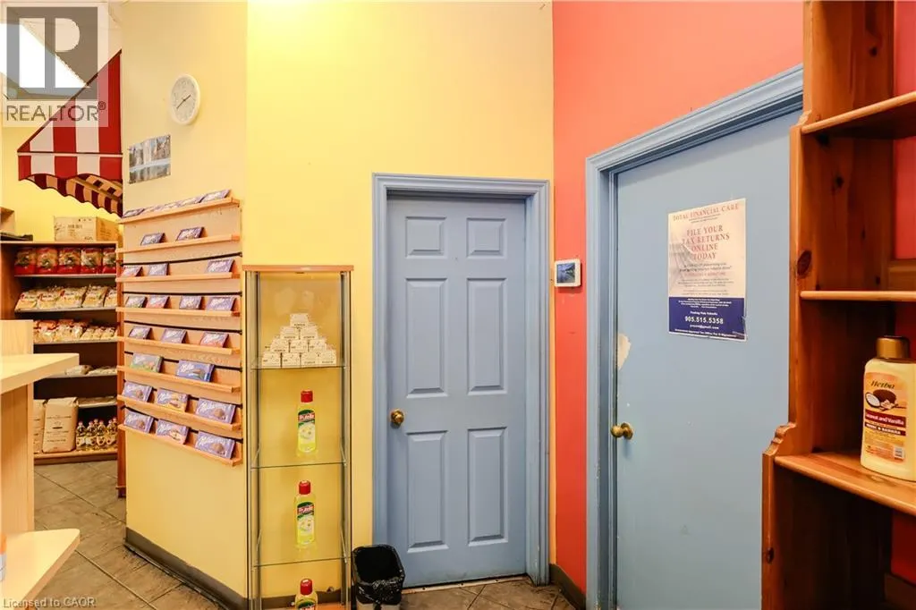 754 QUEENSTON Road Unit# 1 & 2, #1 & 2