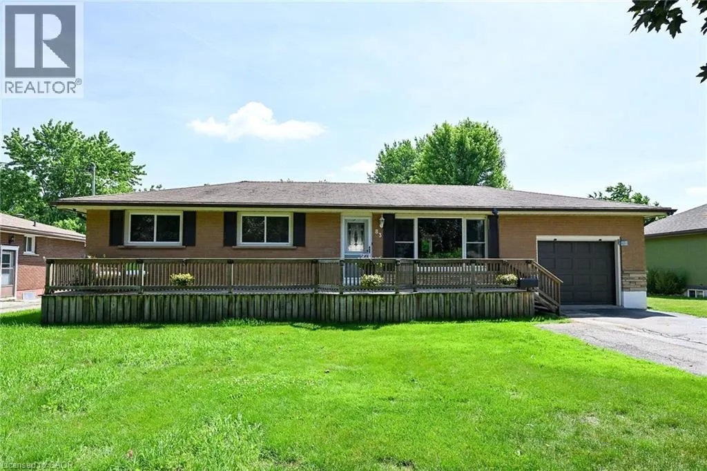 83 OAK Avenue