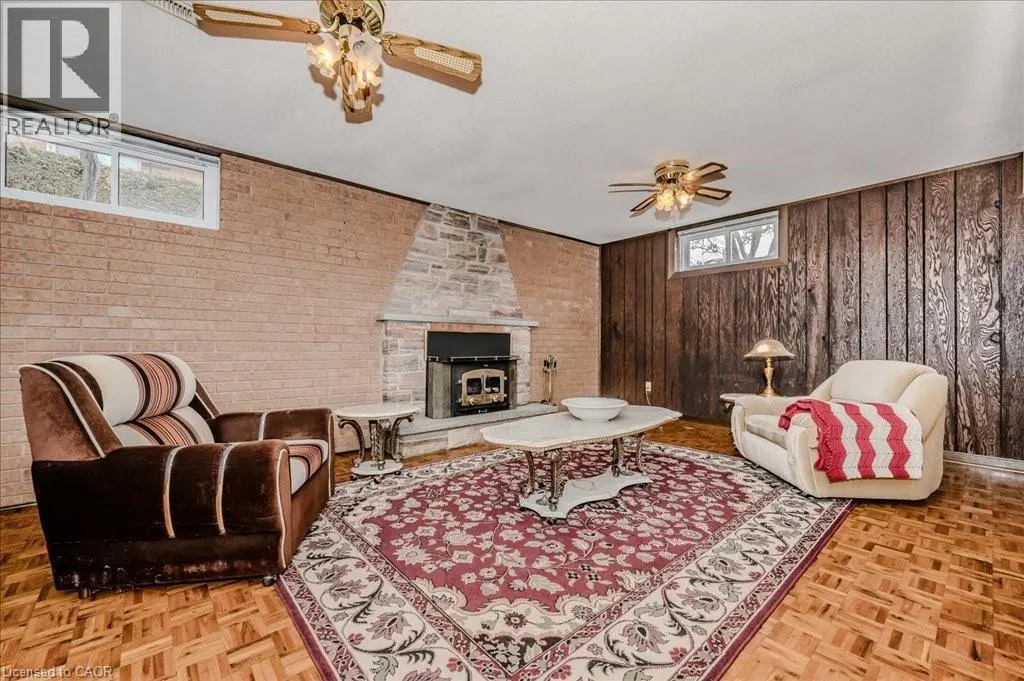 112 LINKDALE Road