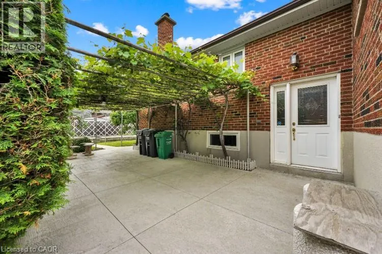 112 LINKDALE Road