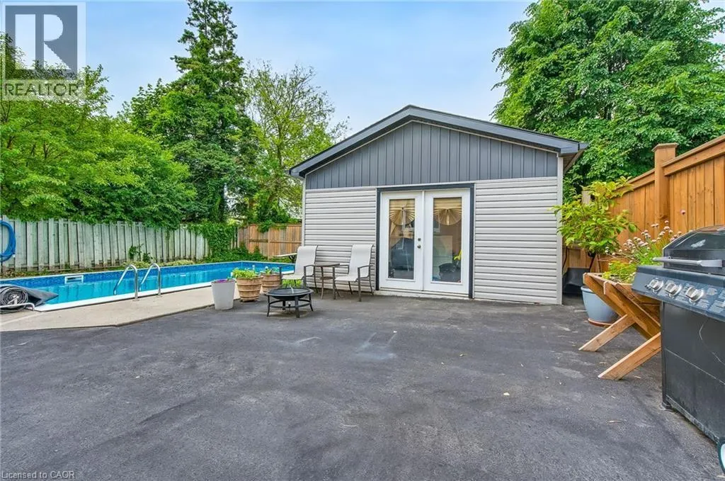 50 SANDALWOOD Avenue