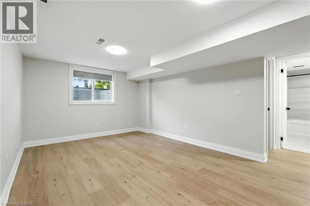 929 UPPER OTTAWA Street Unit# B, #B