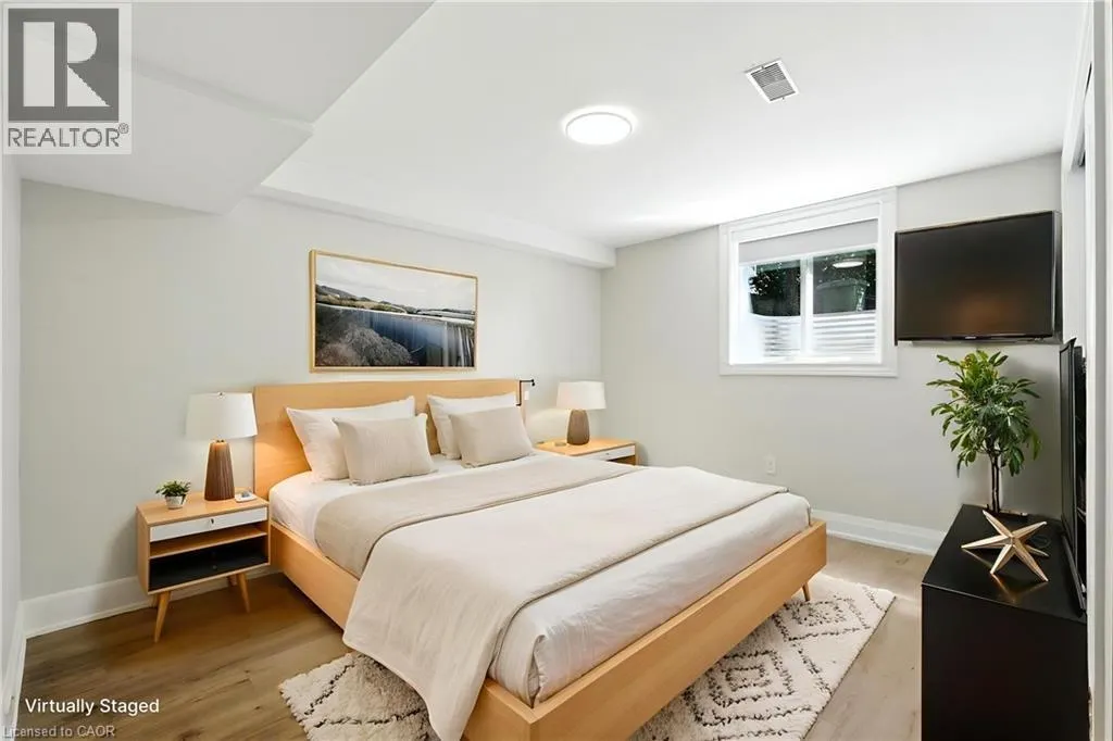 929 UPPER OTTAWA Street Unit# B, #B