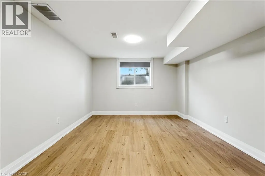 929 UPPER OTTAWA Street Unit# B, #B