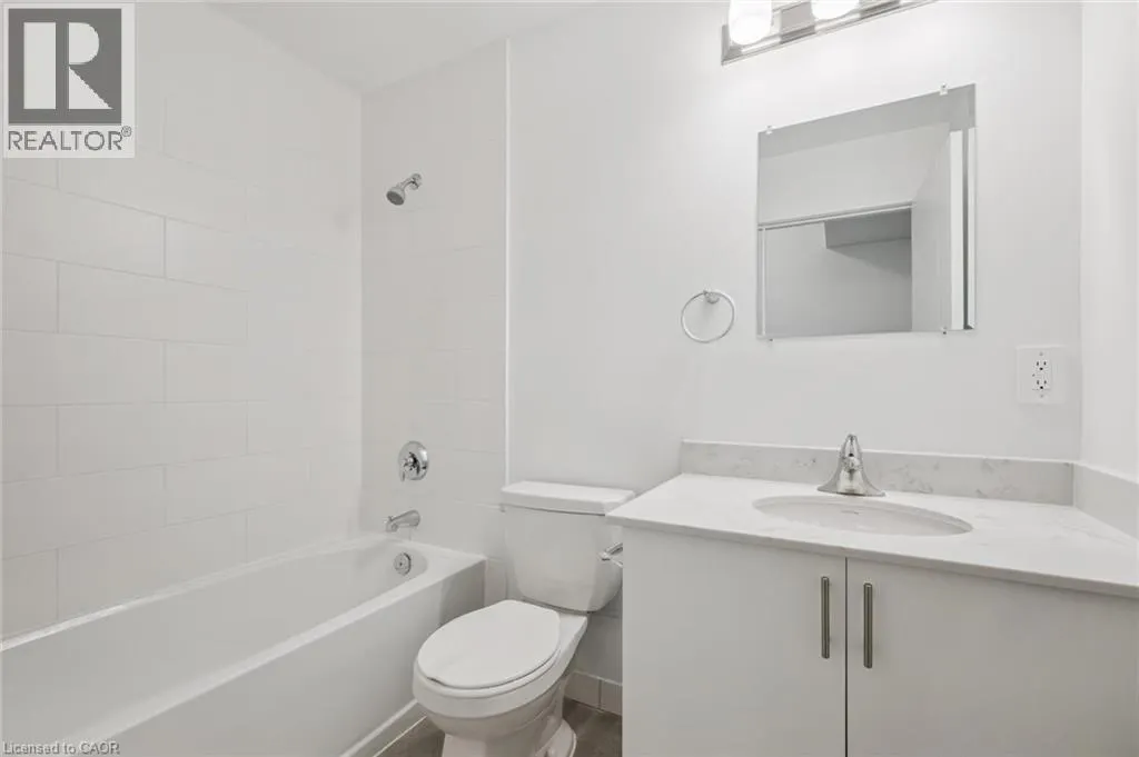 1434 HIGHLAND Road W Unit# 102, #102