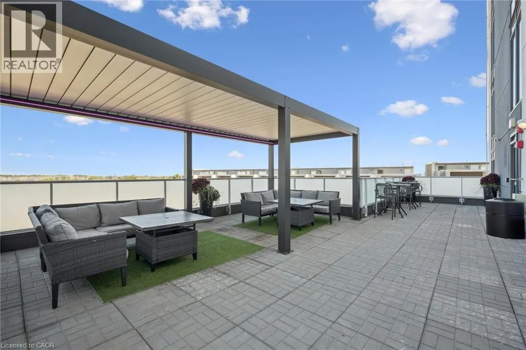 1434 HIGHLAND Road W Unit# 102, #102