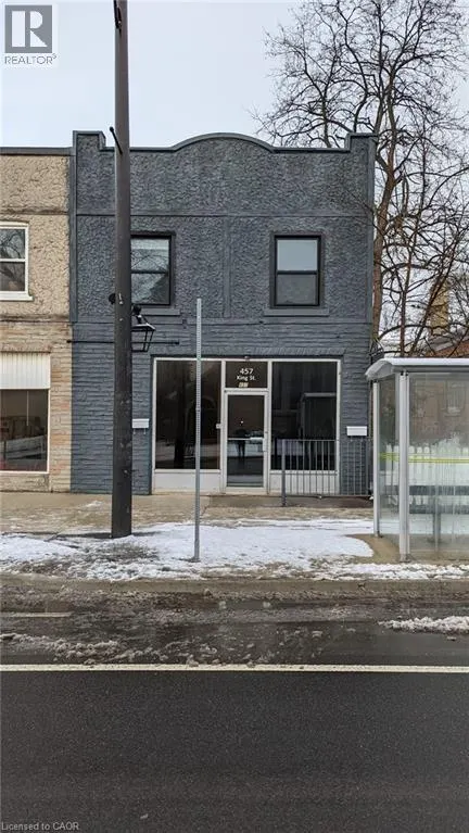 457 KING Street E