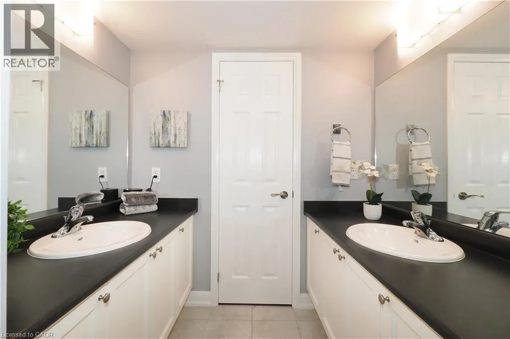 350 FISHER MILLS Road Unit# 18, #18