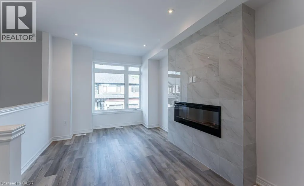 120 COURT Drive Unit# 29, #29