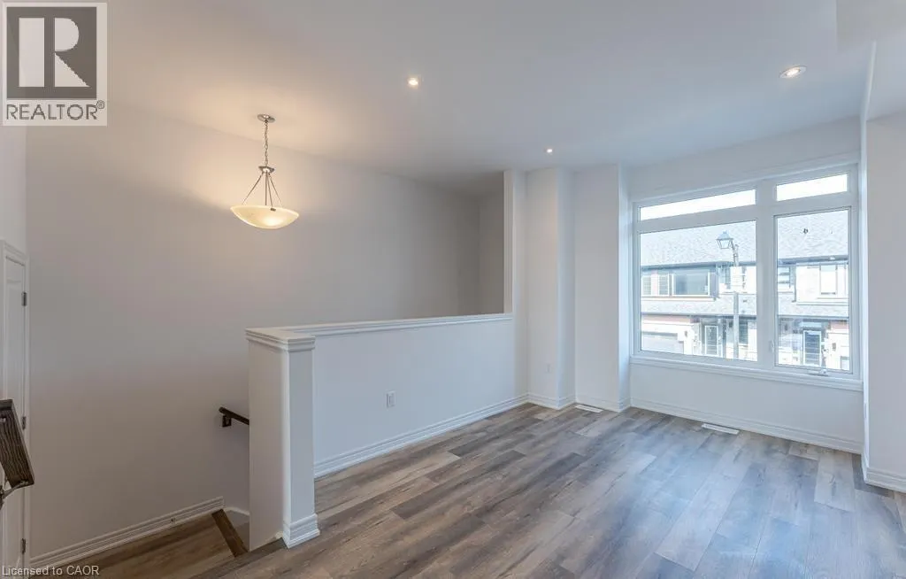 120 COURT Drive Unit# 29, #29