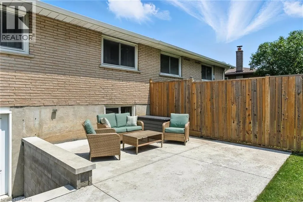 374 MAGNOLIA Drive