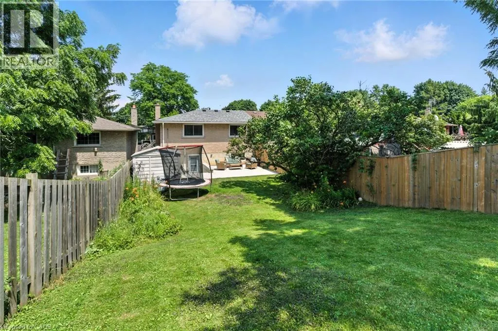 374 MAGNOLIA Drive