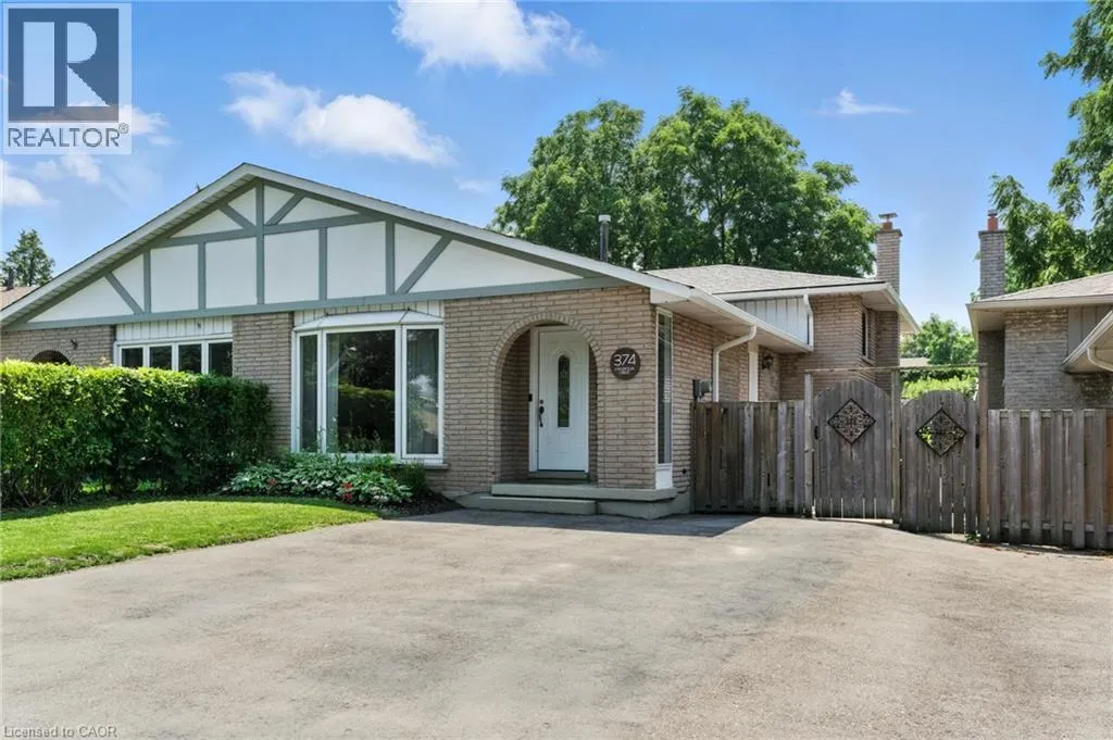 374 MAGNOLIA Drive