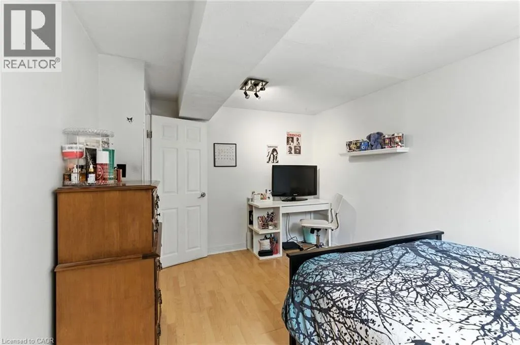 374 MAGNOLIA Drive
