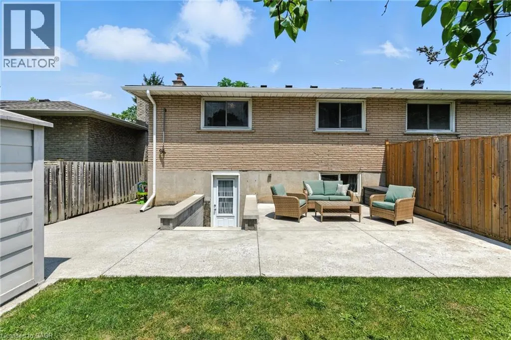 374 MAGNOLIA Drive