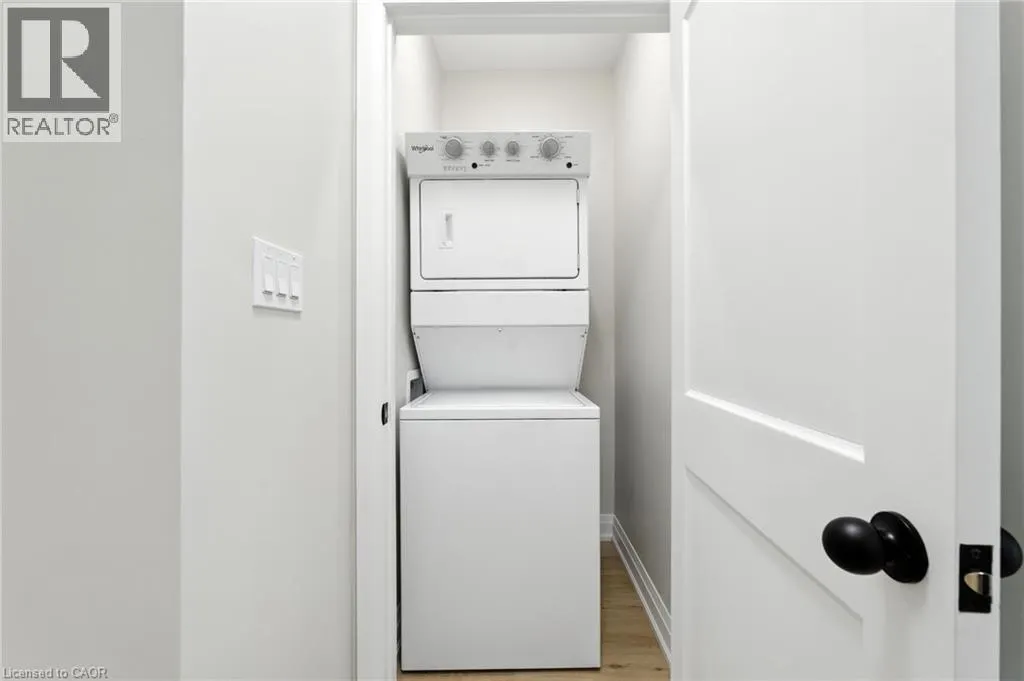 929 UPPER OTTAWA Street Unit# C, #C