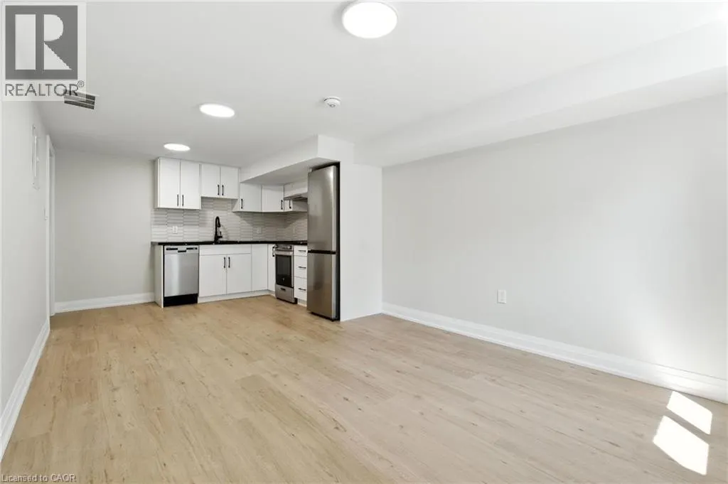 929 UPPER OTTAWA Street Unit# C, #C