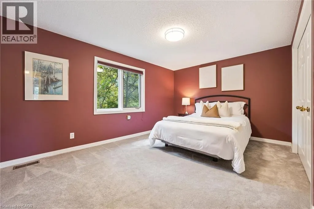 323 AMBERWOOD Drive