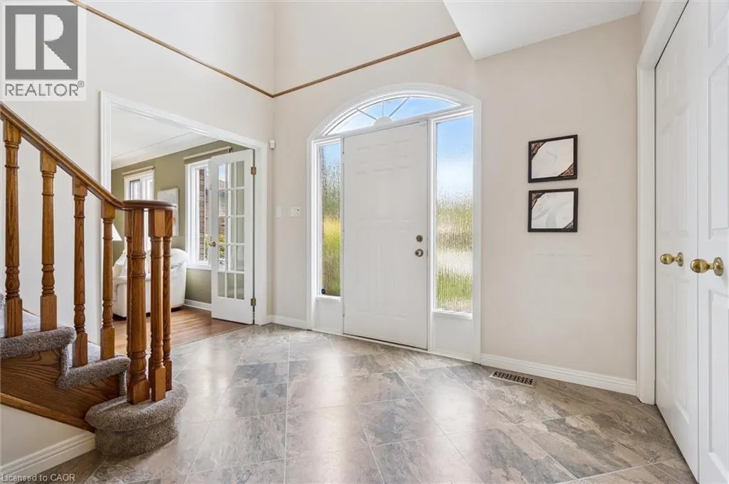 323 AMBERWOOD Drive