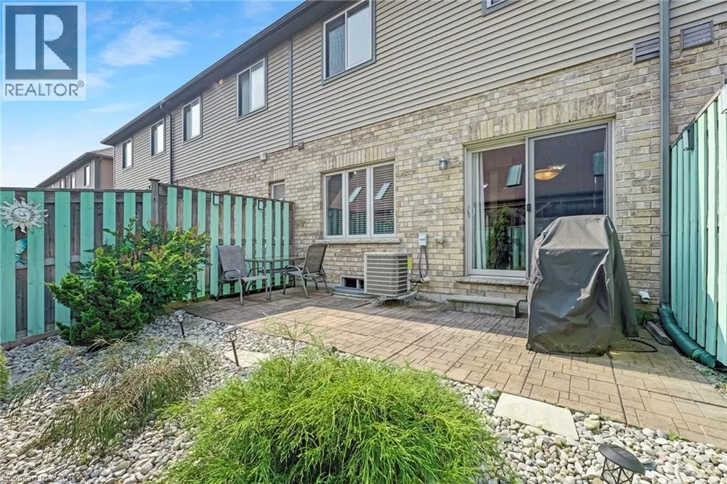 310 FALL FAIR Way Unit# 4, #4