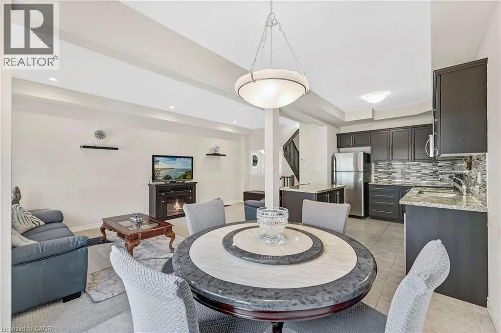 310 FALL FAIR Way Unit# 4, #4