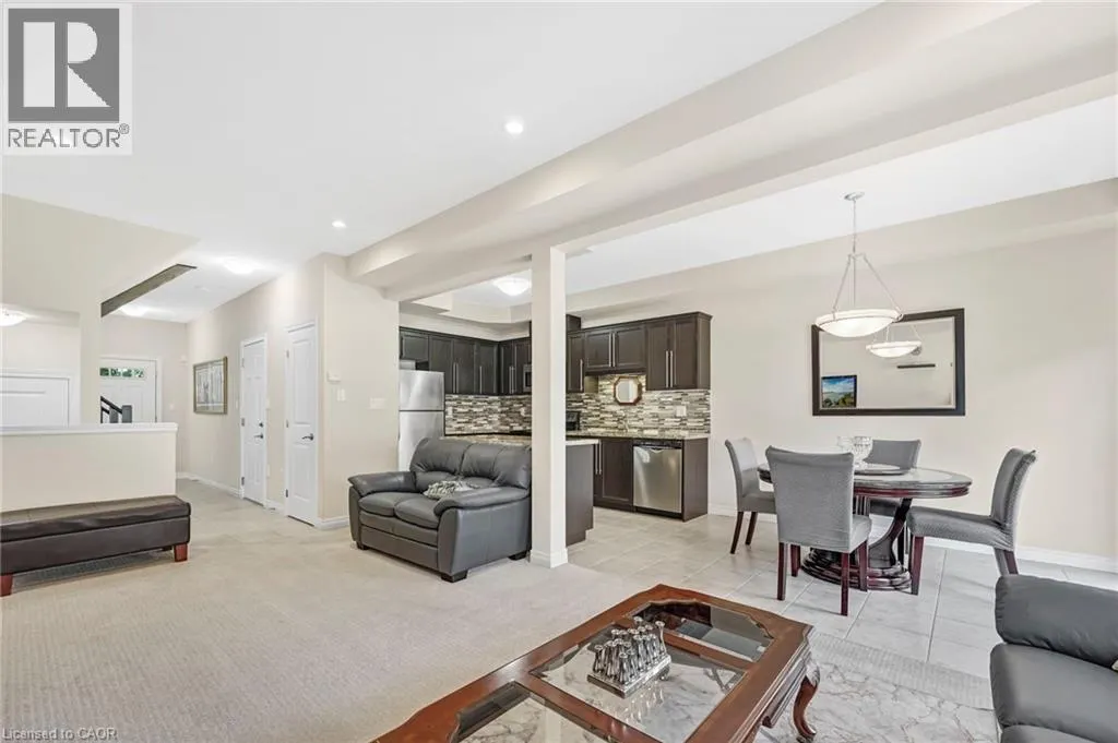 310 FALL FAIR Way Unit# 4, #4