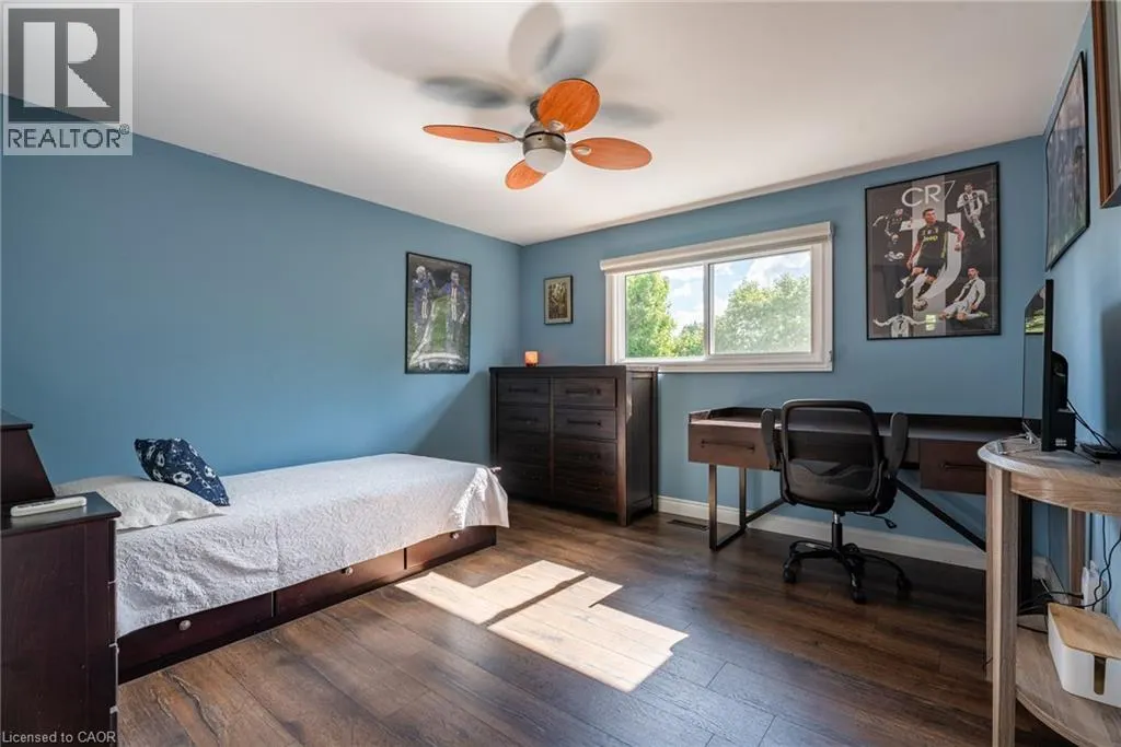 2130 WINDING Way