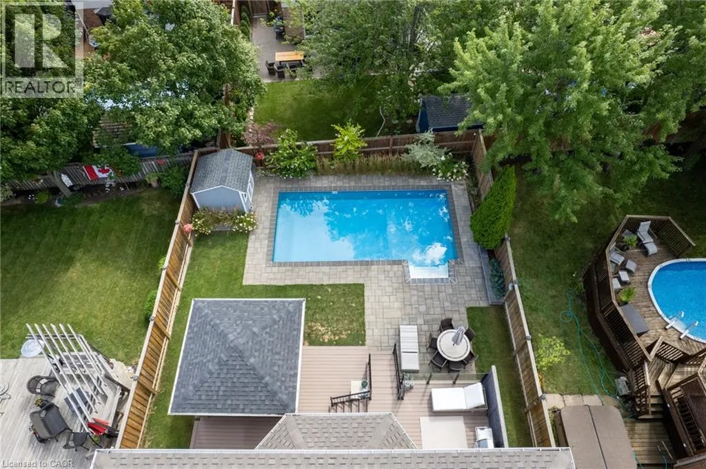 2130 WINDING Way