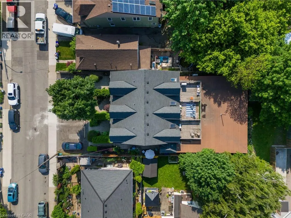 23 MACAULAY Street W Unit# 2, #2