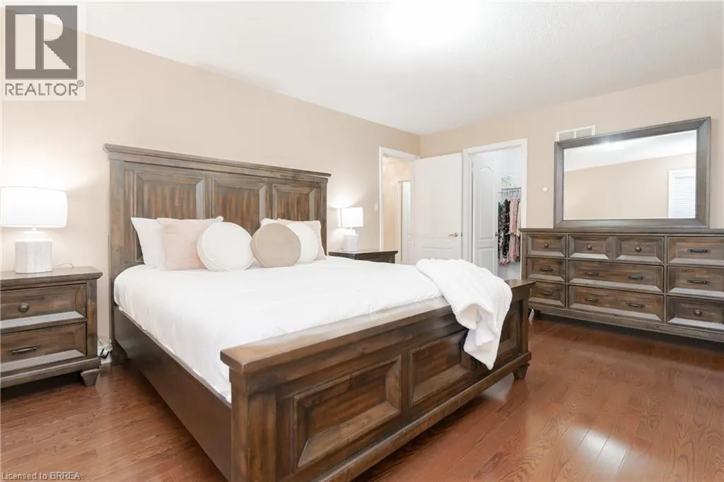 39 HUNTSPOINT Drive