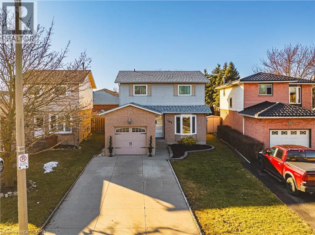 103 BROUGHTON Avenue