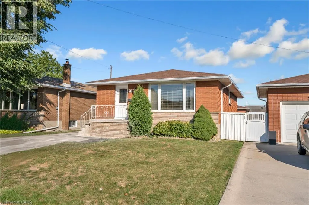 51 BONAVENTURE Drive