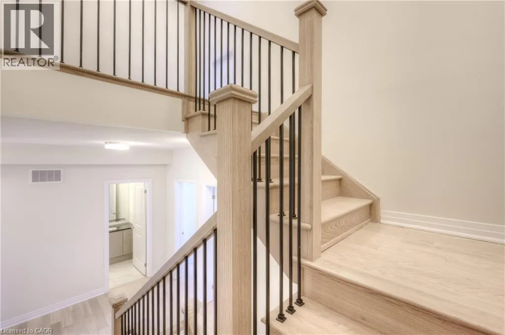 104 SETTLERS Road E