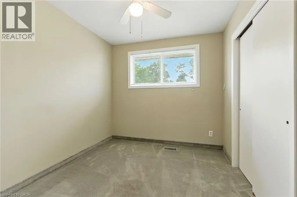 24 MEADOWLARK Drive