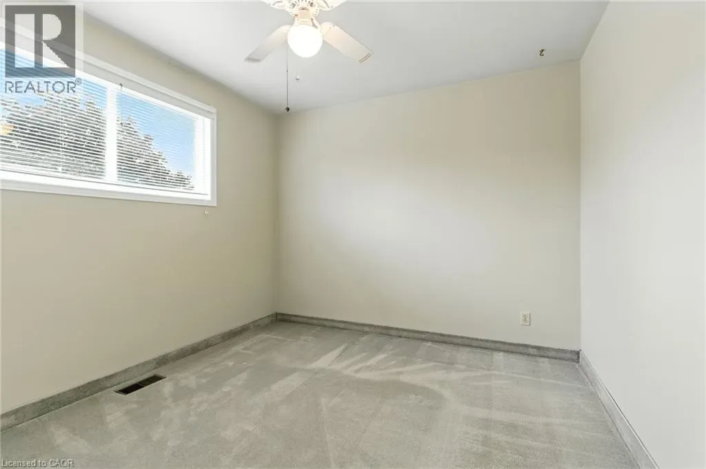 24 MEADOWLARK Drive
