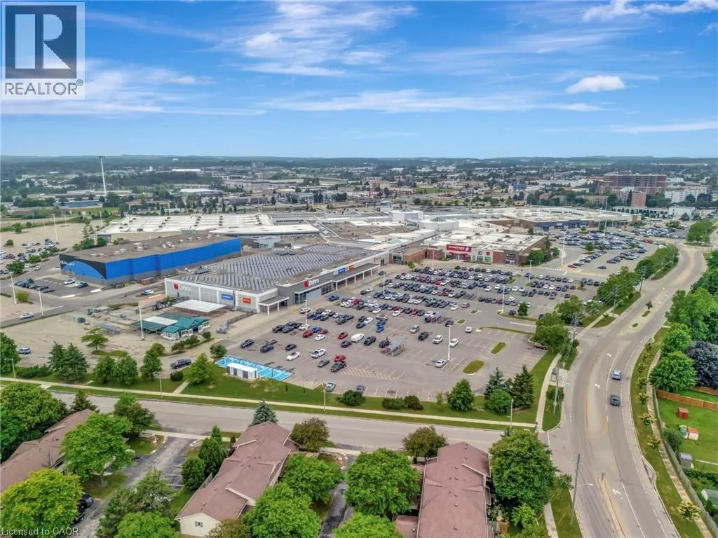 476 KINGSCOURT Drive Unit# 19, #19