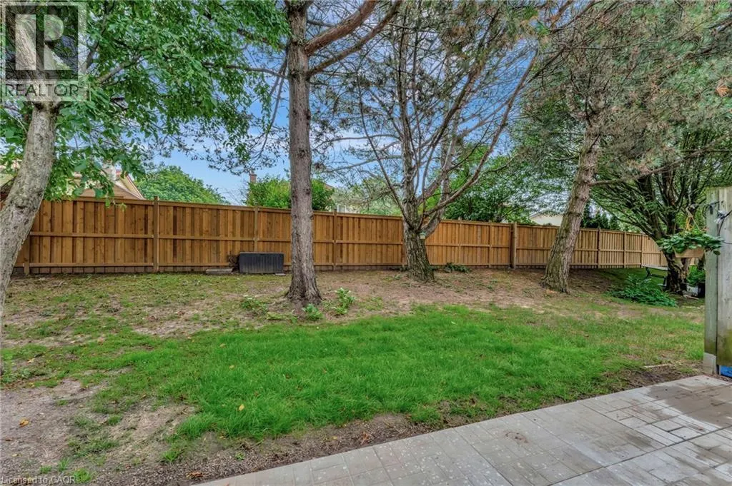 476 KINGSCOURT Drive Unit# 19, #19
