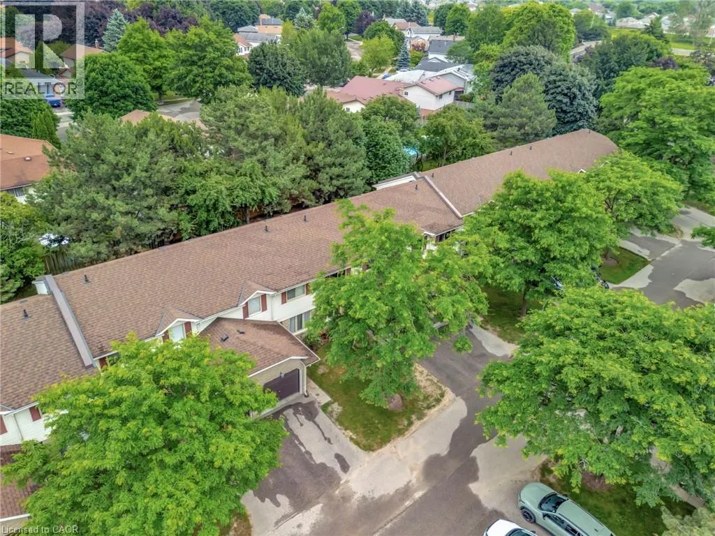 476 KINGSCOURT Drive Unit# 19, #19