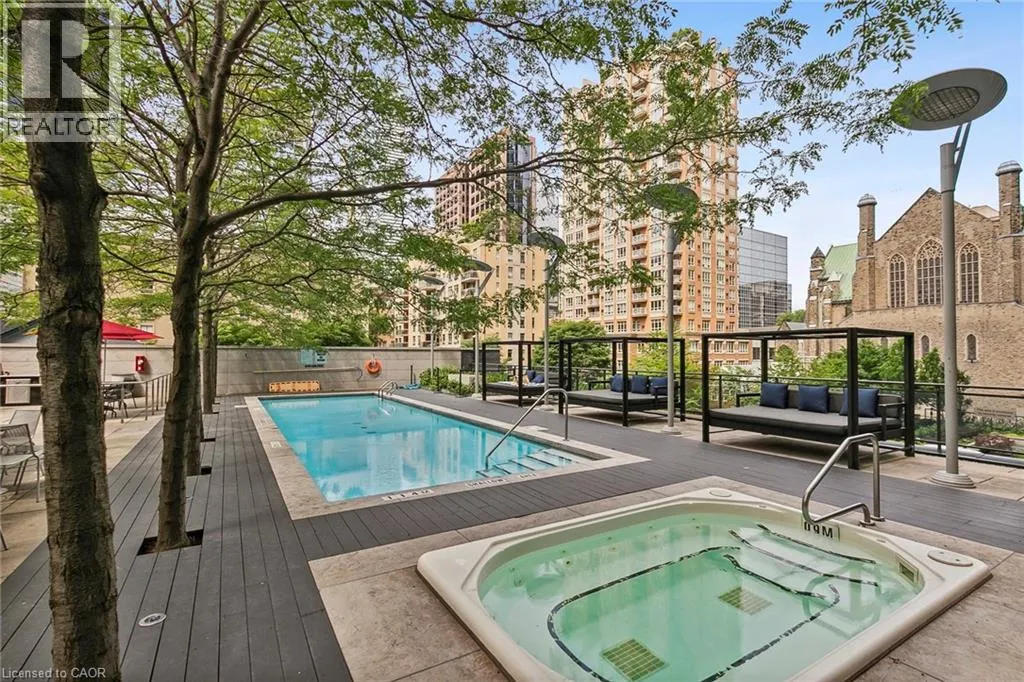 110 CHARLES Street E Unit# 2604, #2604