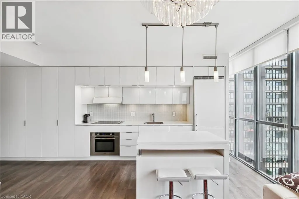 110 CHARLES Street E Unit# 2604, #2604