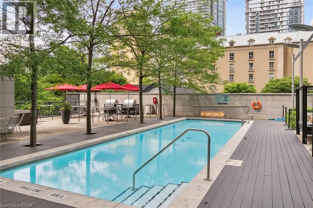 110 CHARLES Street E Unit# 2604, #2604