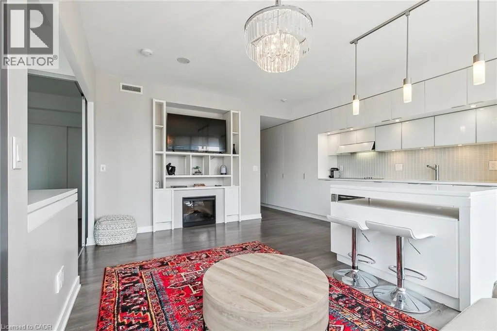 110 CHARLES Street E Unit# 2604, #2604