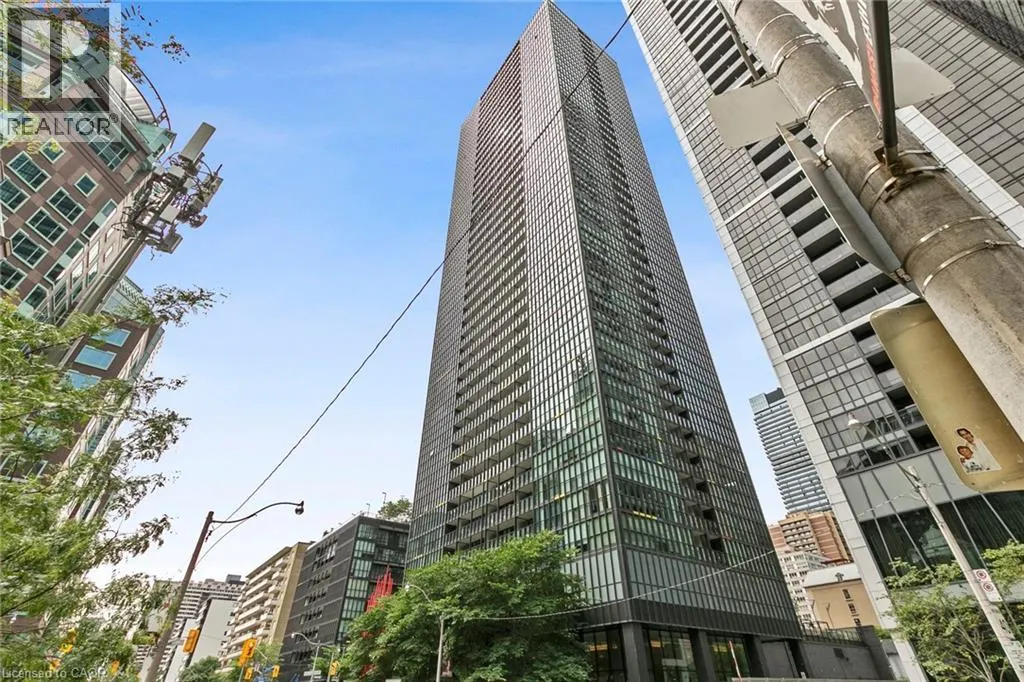 110 CHARLES Street E Unit# 2604, #2604