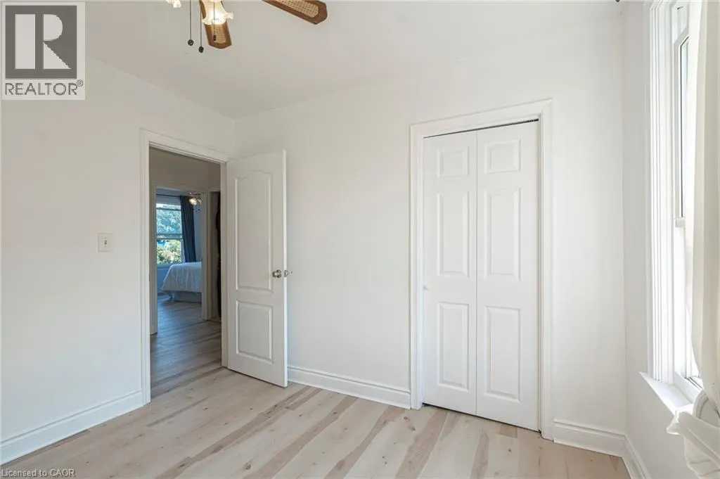 36 SPADINA Avenue