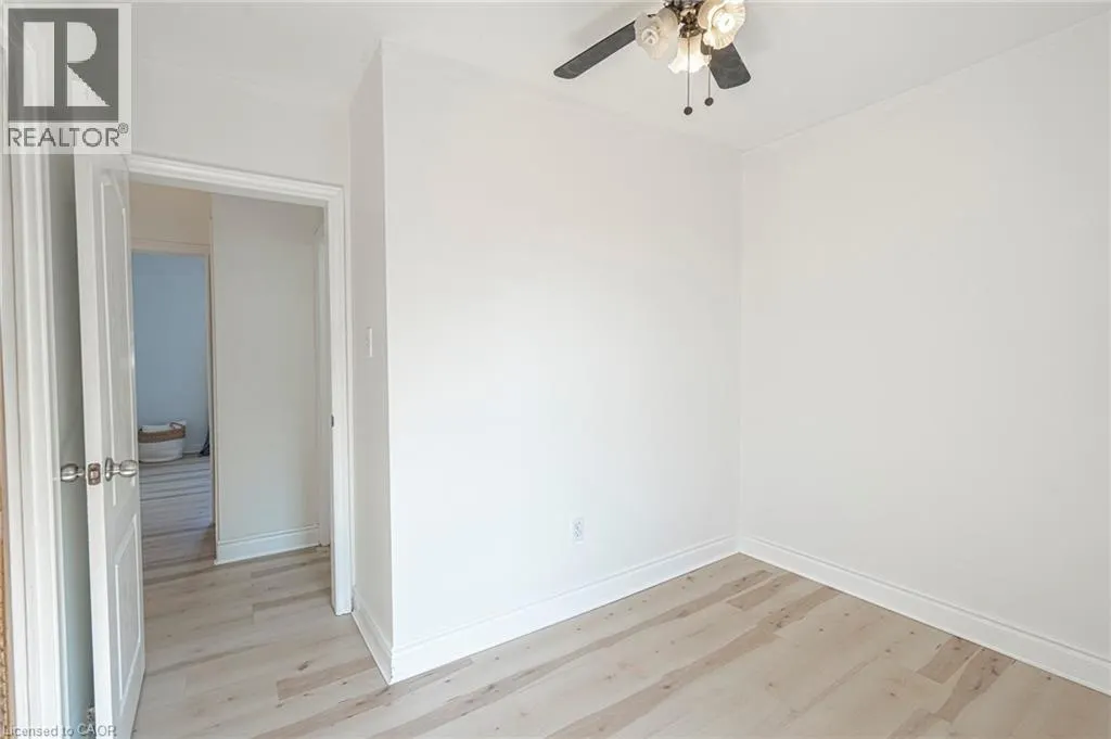 36 SPADINA Avenue
