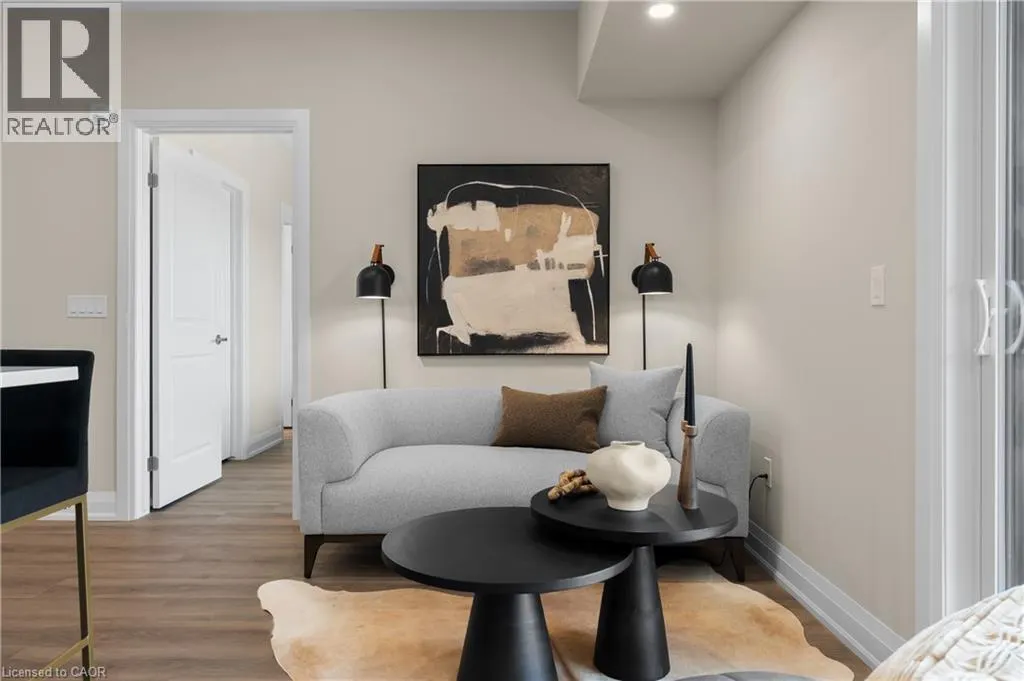 118 SUMMERSIDES Boulevard Unit# 314, #314