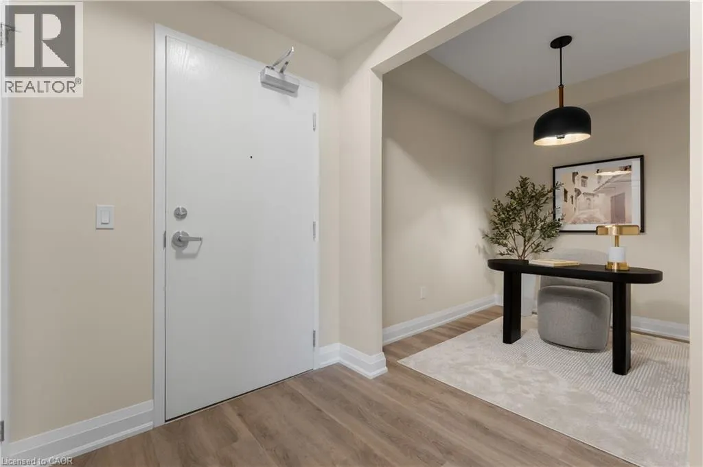 118 SUMMERSIDES Boulevard Unit# 314, #314